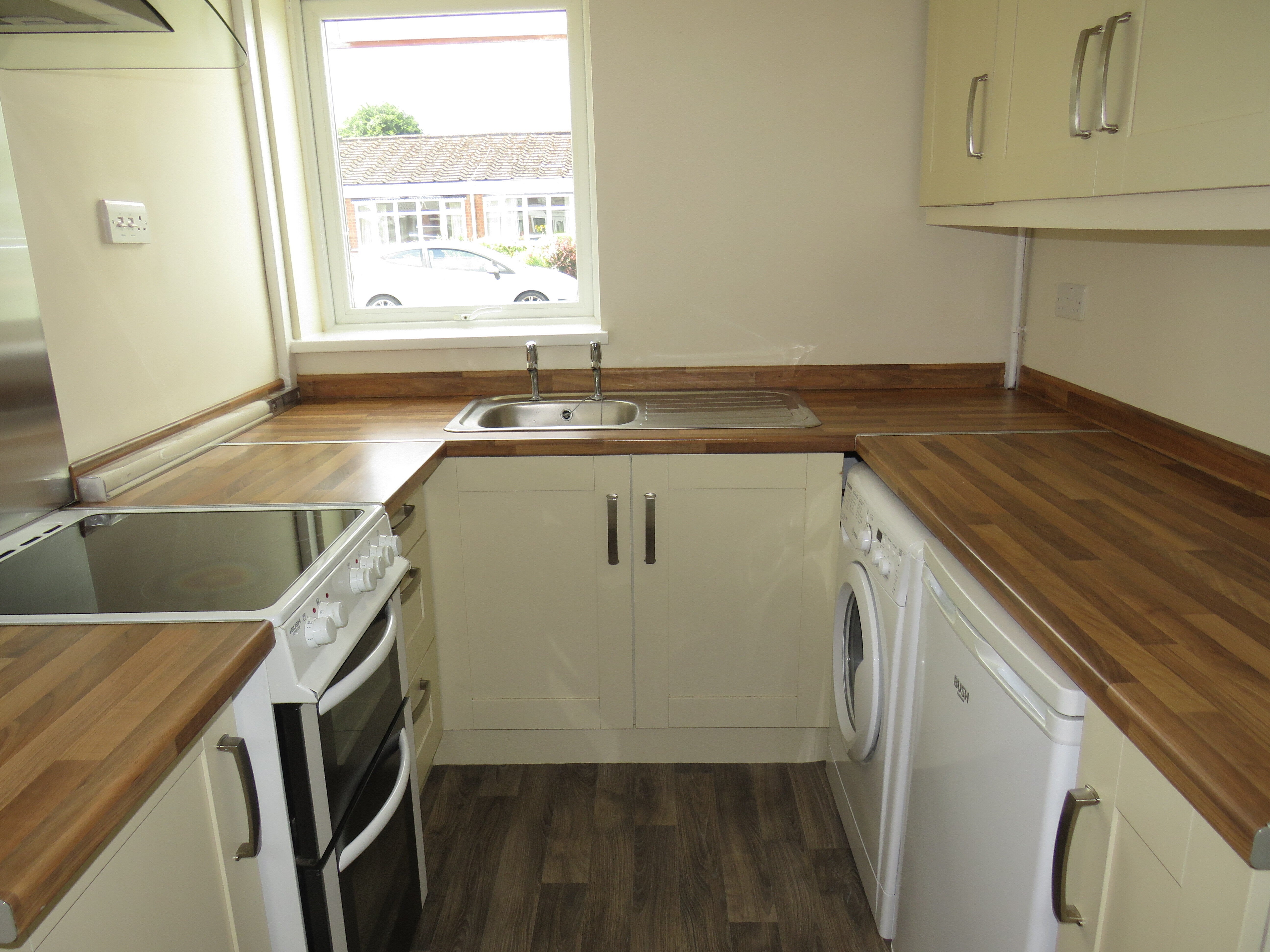 House Edmondes Close in Warwick