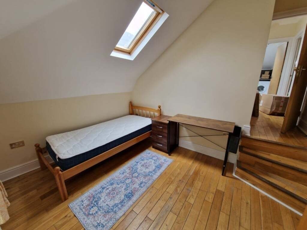 Room Hornsey Rise Gardens in Greater London
