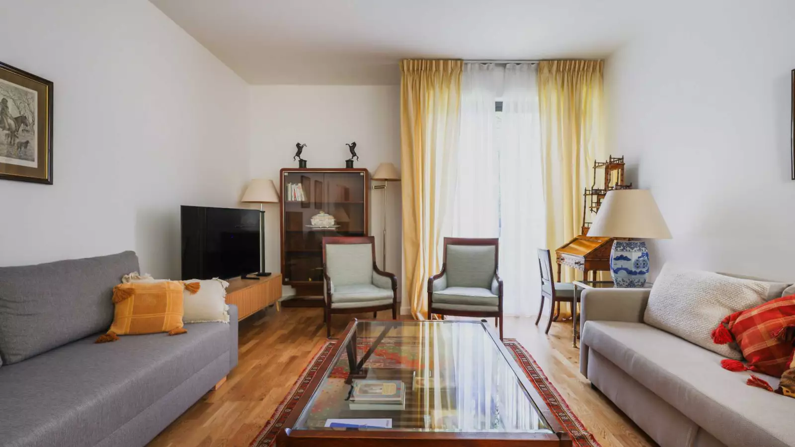 Appartement Rue Paul Valéry à Paris