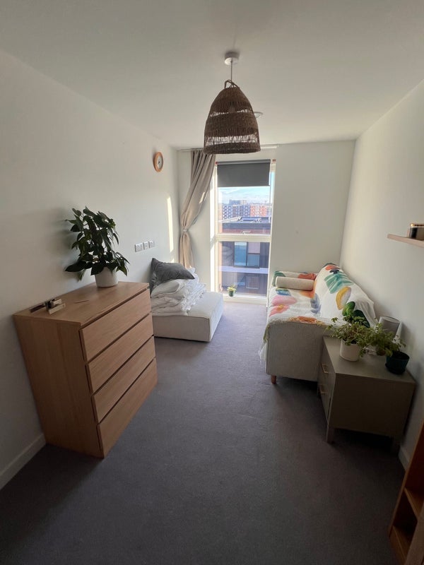 Room Durnford Street in Bristol