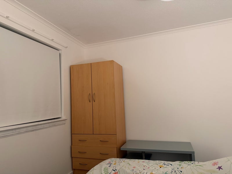 Room Curle Street in Glasgow