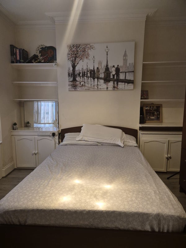 Room Sutherland Road in Greater London