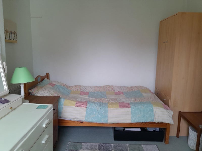 Room Cambridge Crescent in Bristol