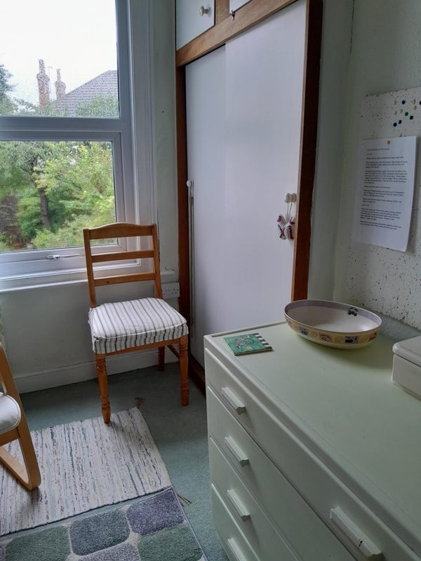 Room Cambridge Crescent in Bristol
