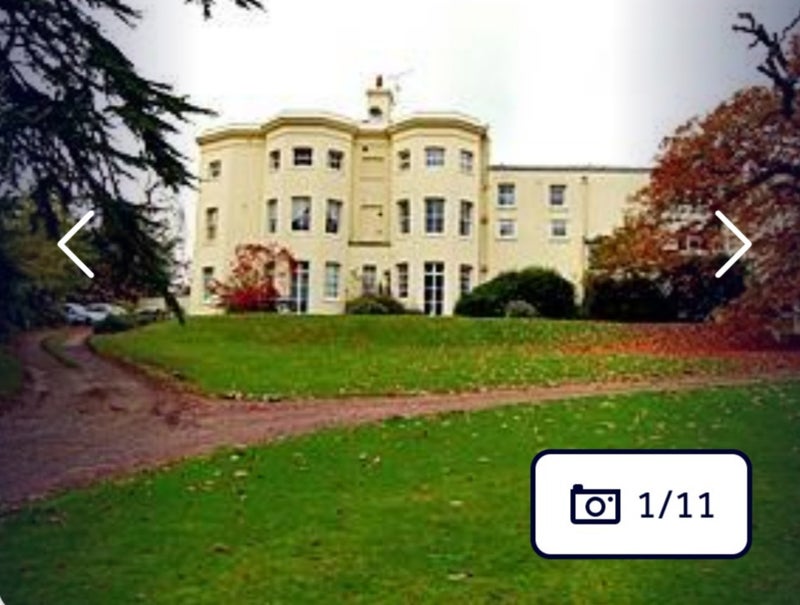 Room Hill Farm Road in Taplow