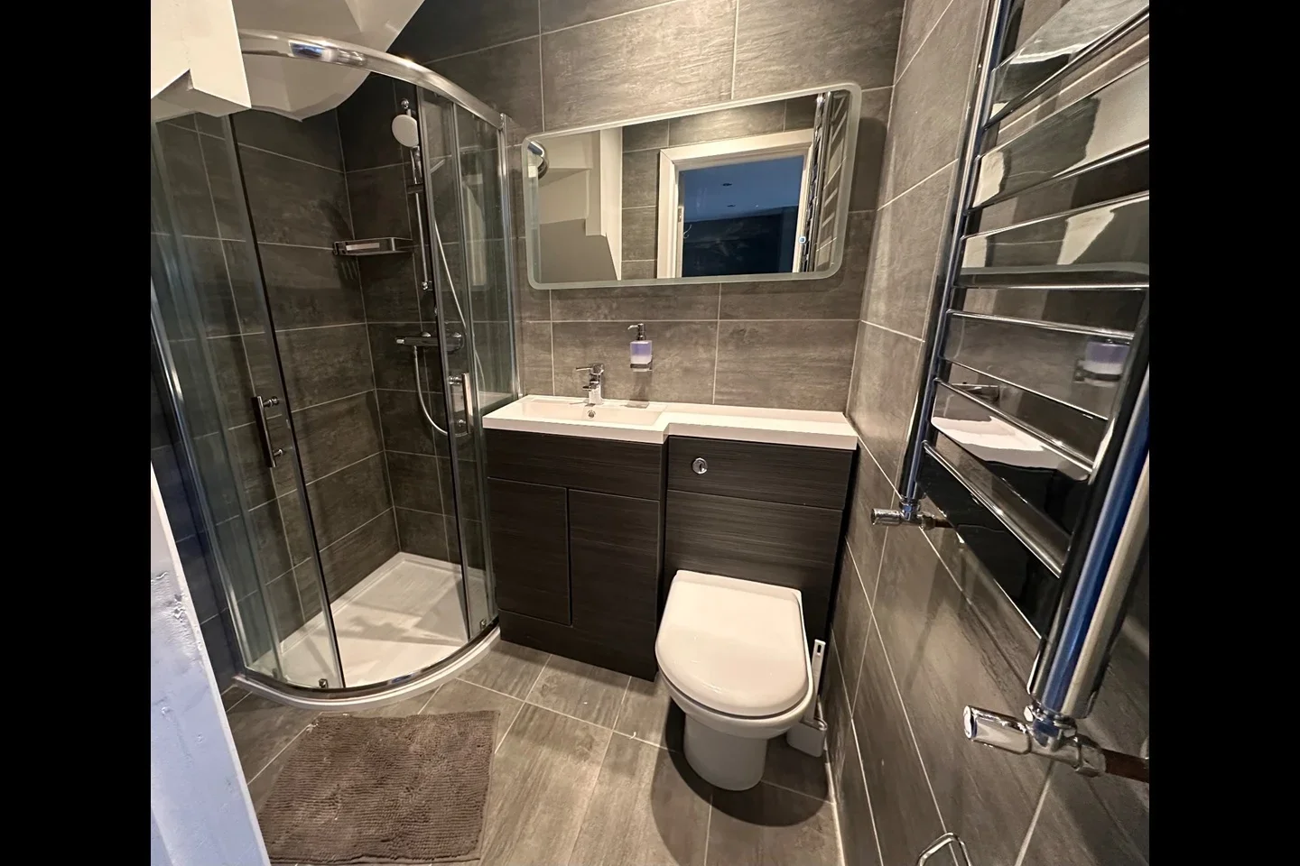 House Runnelfield in Greater London