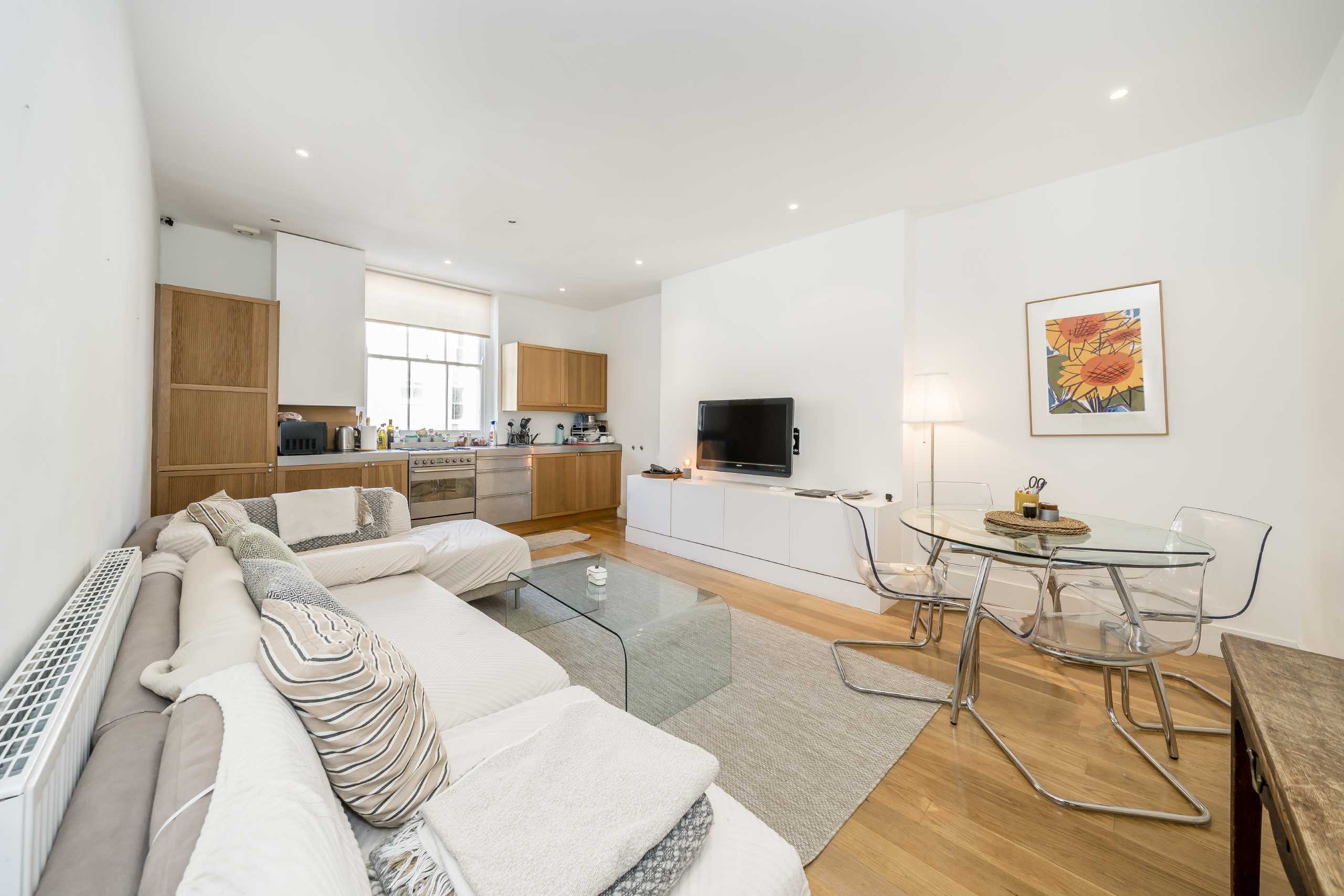 Flat Ossington Street in City of Westminster