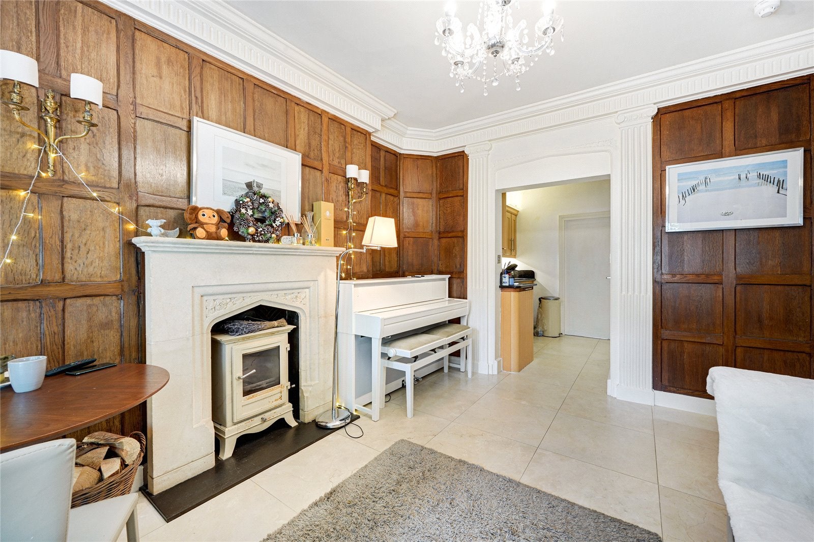 Flat Brompton Square in Greater London