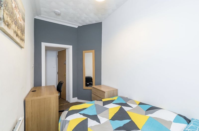 Room Spencer Road in Stoke-on-Trent
