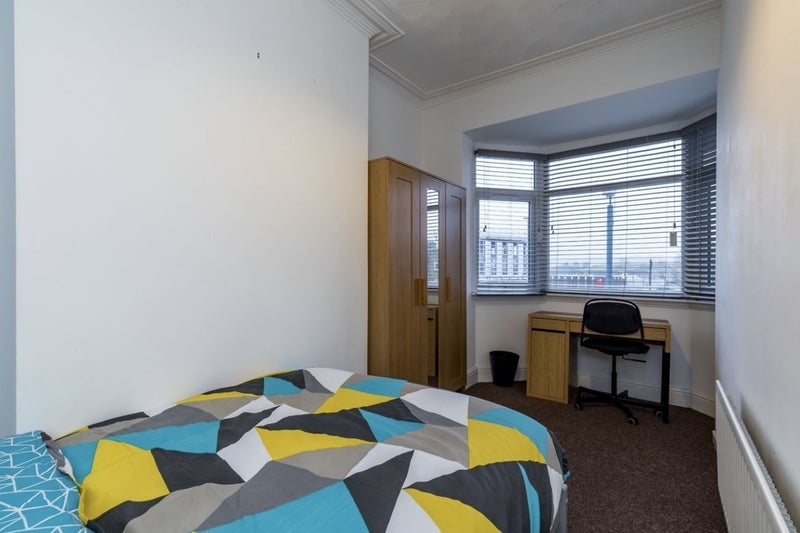 Room Spencer Road in Stoke-on-Trent