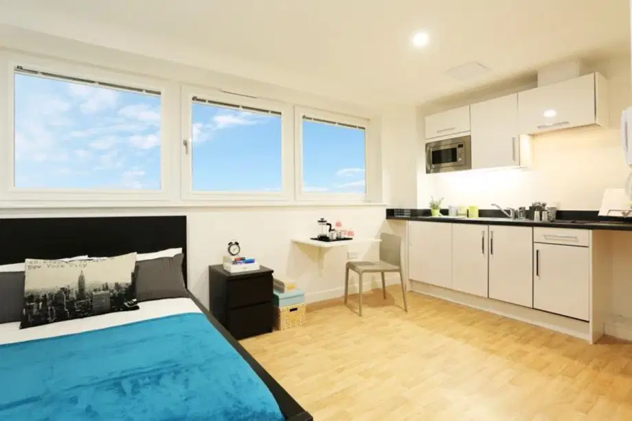 Flat The Midway in Newcastle-under-Lyme