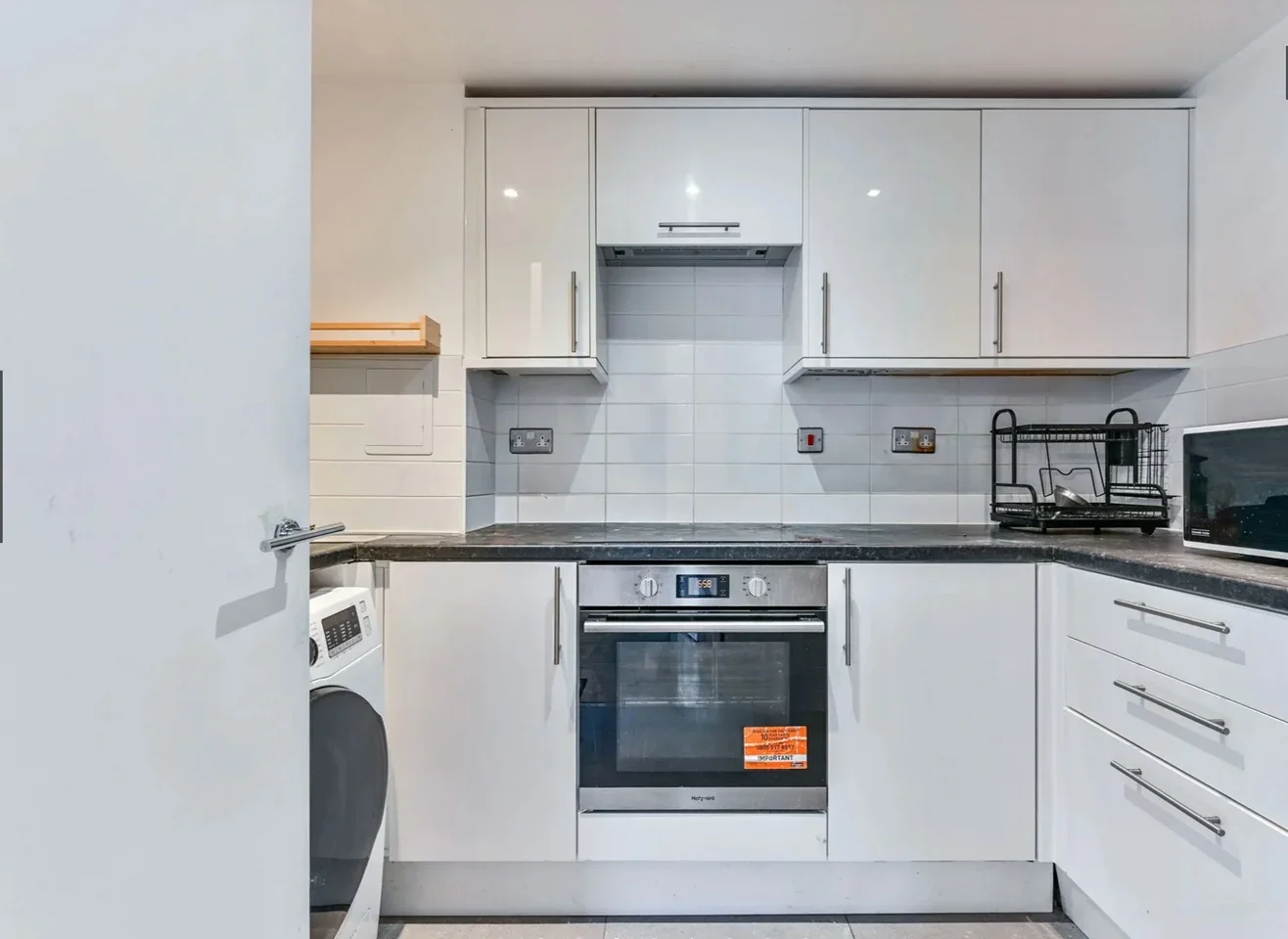 Flat Murray Grove in Greater London
