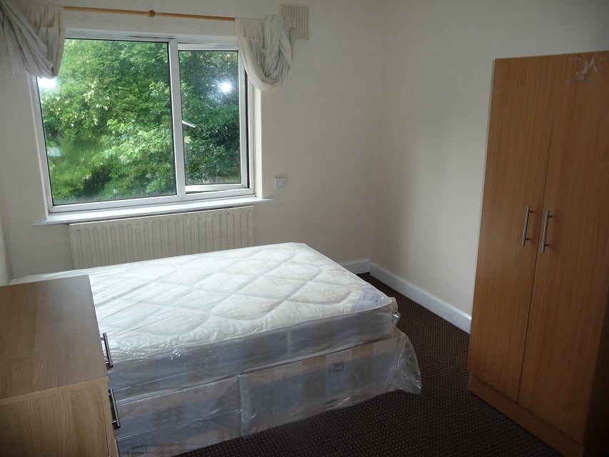 Flat Welton Mount in Leeds