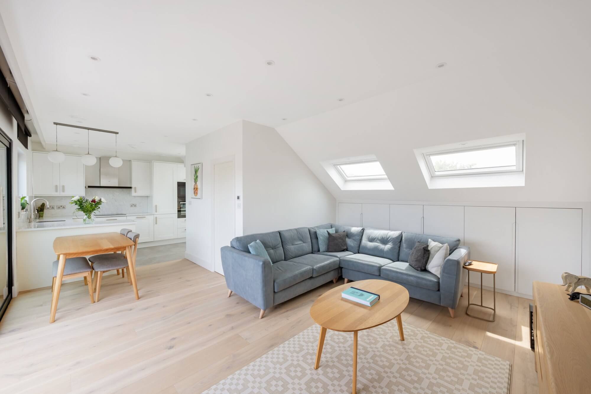 Flat Badminton Road in Greater London