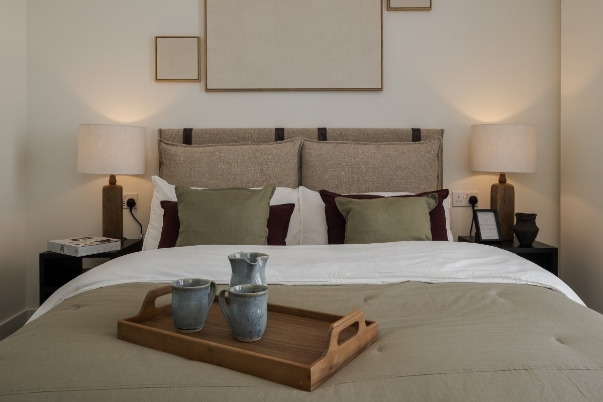 Flat Cherry Park Lane in Greater London