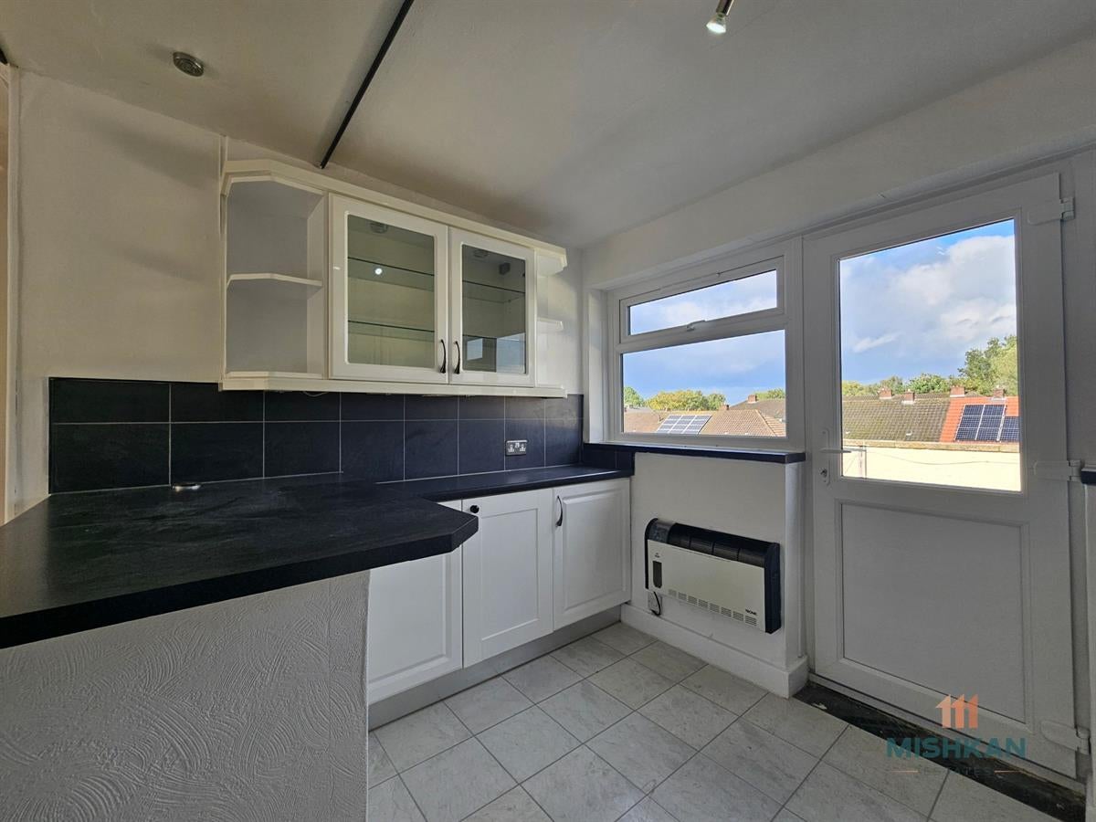 Flat Worcester Road in Cheadle Hulme