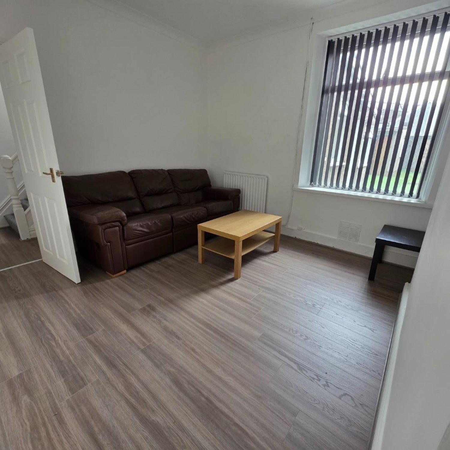 House Queen Street in Pontypridd