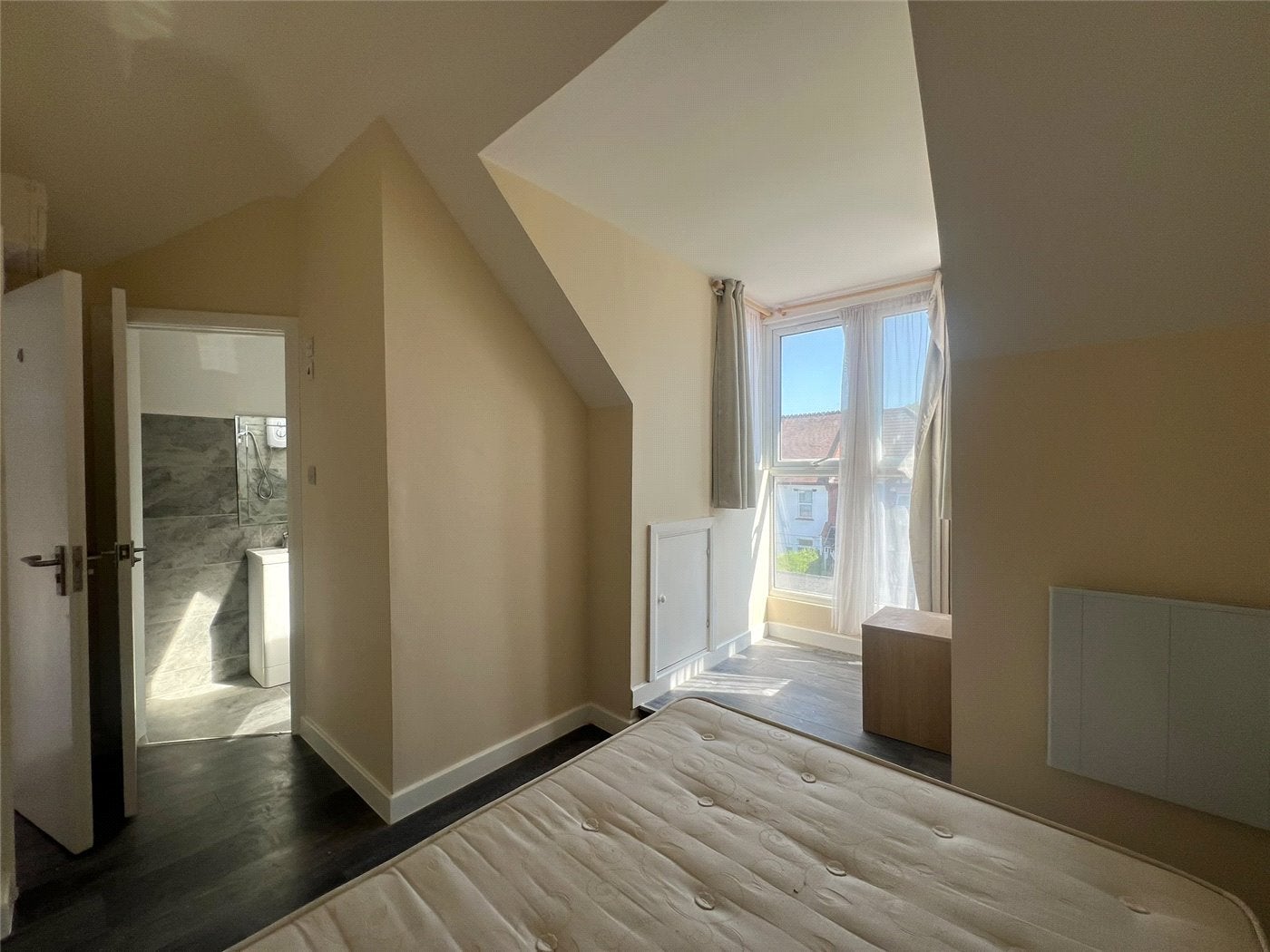 Room Marlborough Hill in Greater London