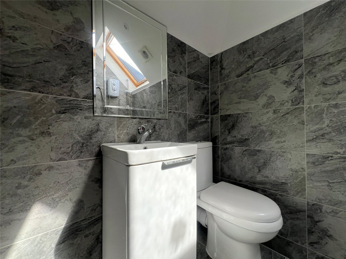 Room Marlborough Hill in Greater London