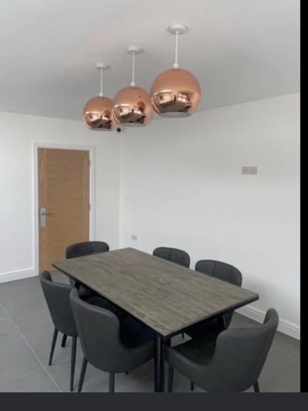 Room Dunnock Drive in Greater London