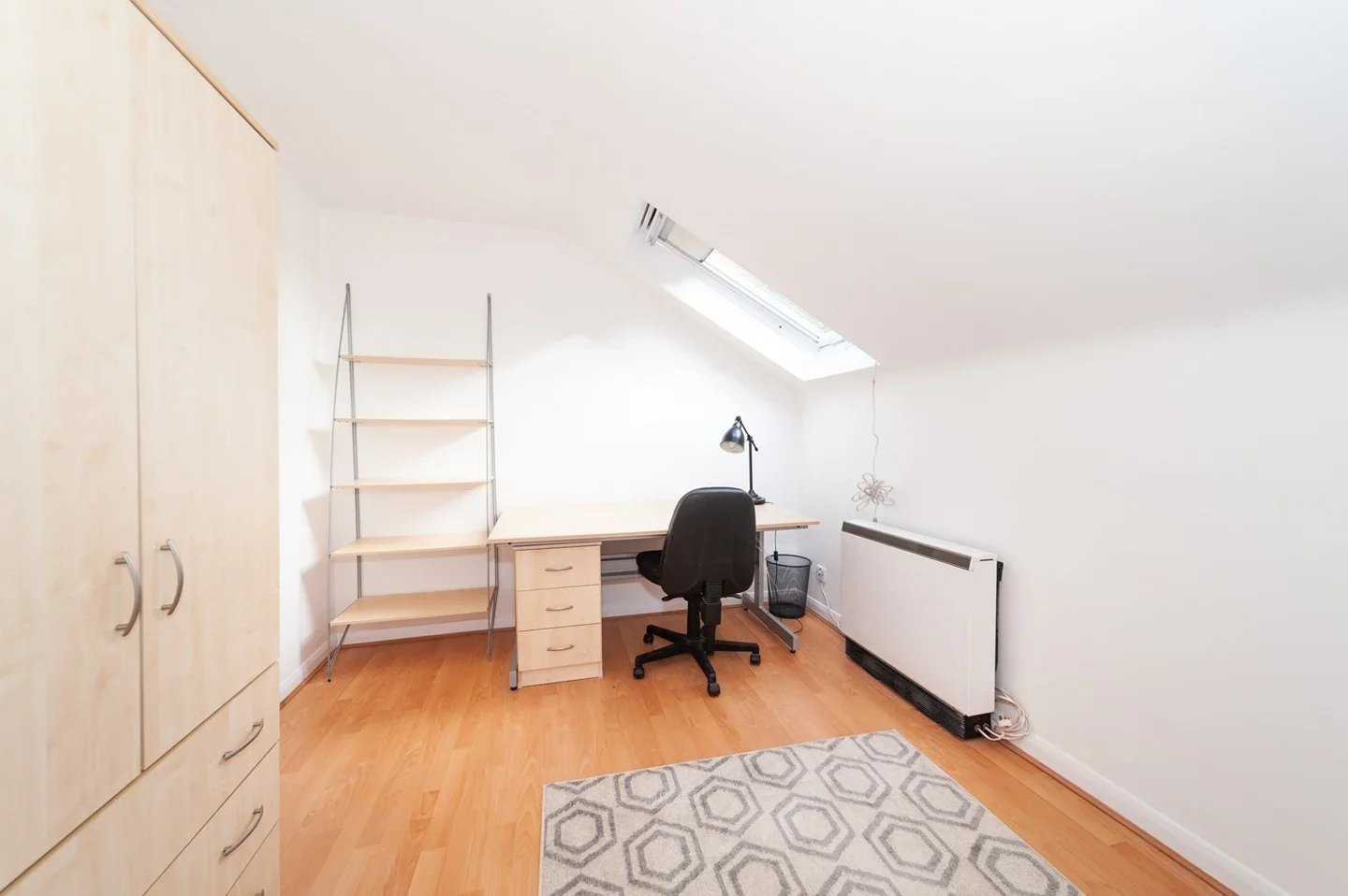 Room Anson Road in Greater London