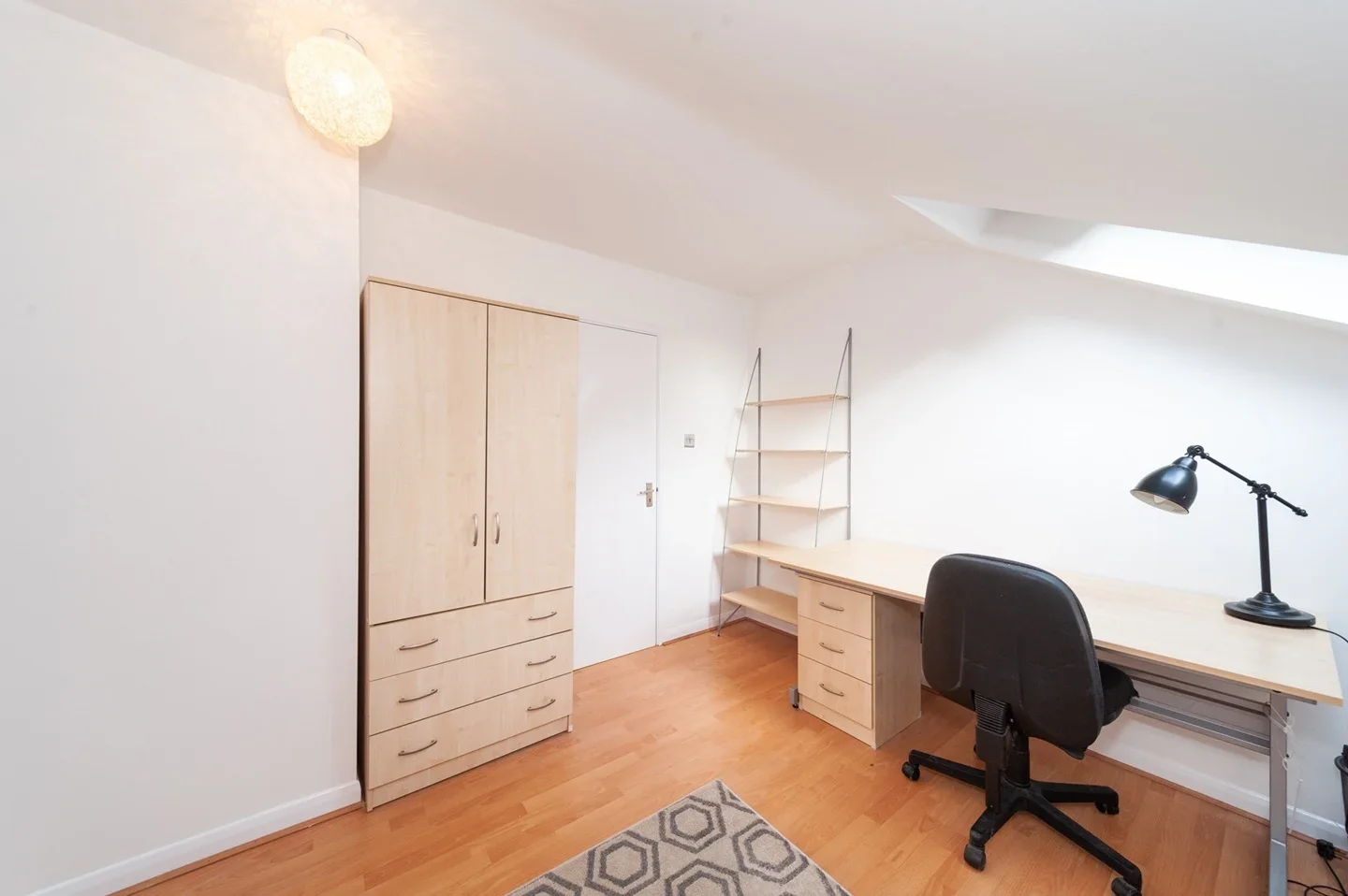 Room Anson Road in Greater London