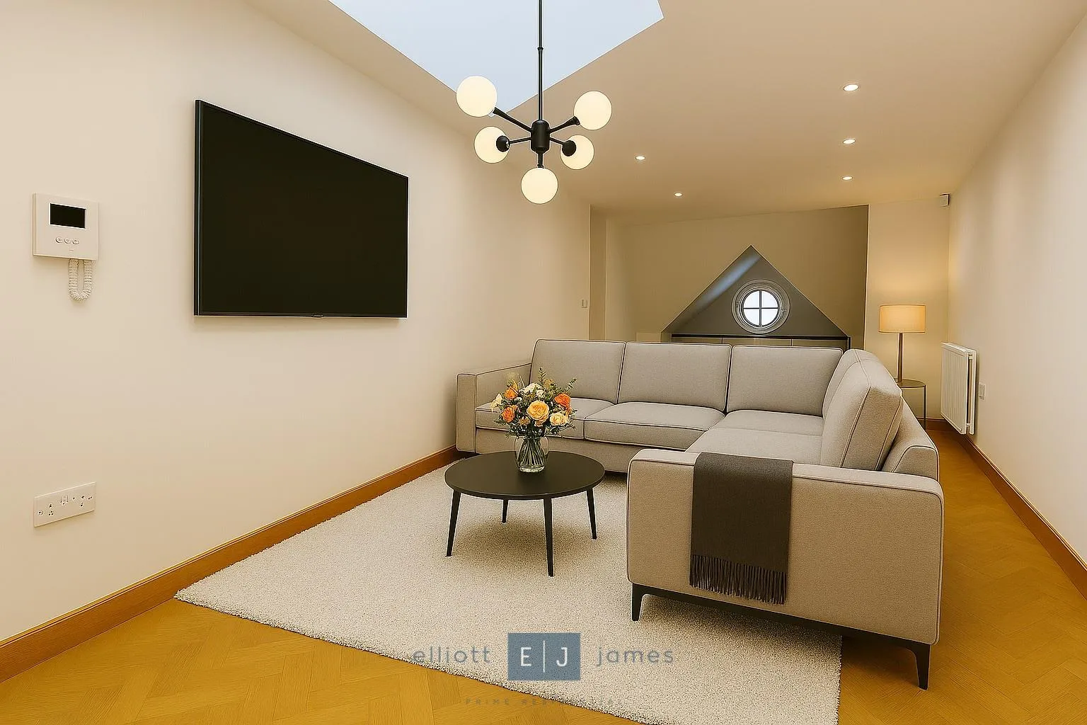 Flat The Broadway in Greater London