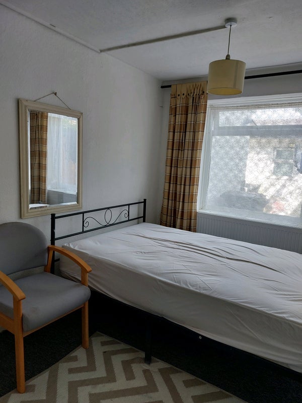 Room Eastbridge in Slough