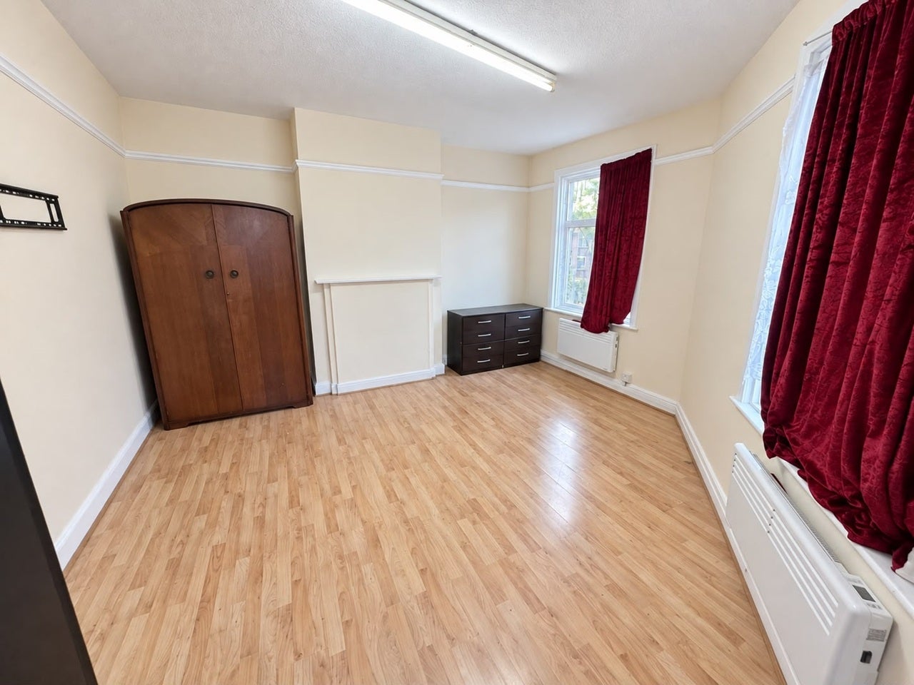 Flat The Broadway in Greater London