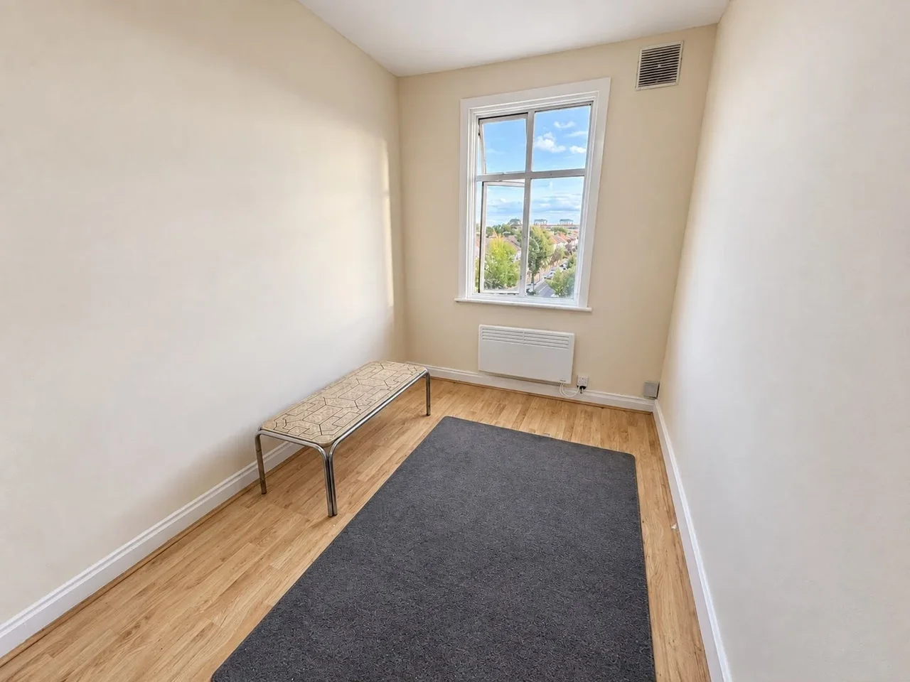 Flat The Broadway in Greater London