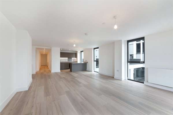 Flat Hyderabad Way in Greater London