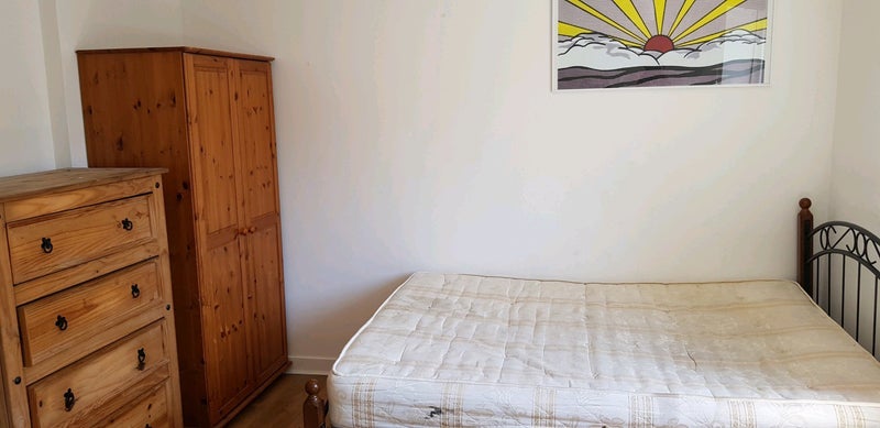 Room Woodseer Street in Greater London