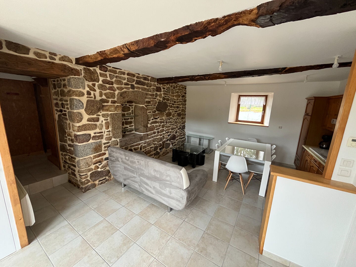Maison Route de La Boussac à la Ville-Fouque à Broualan