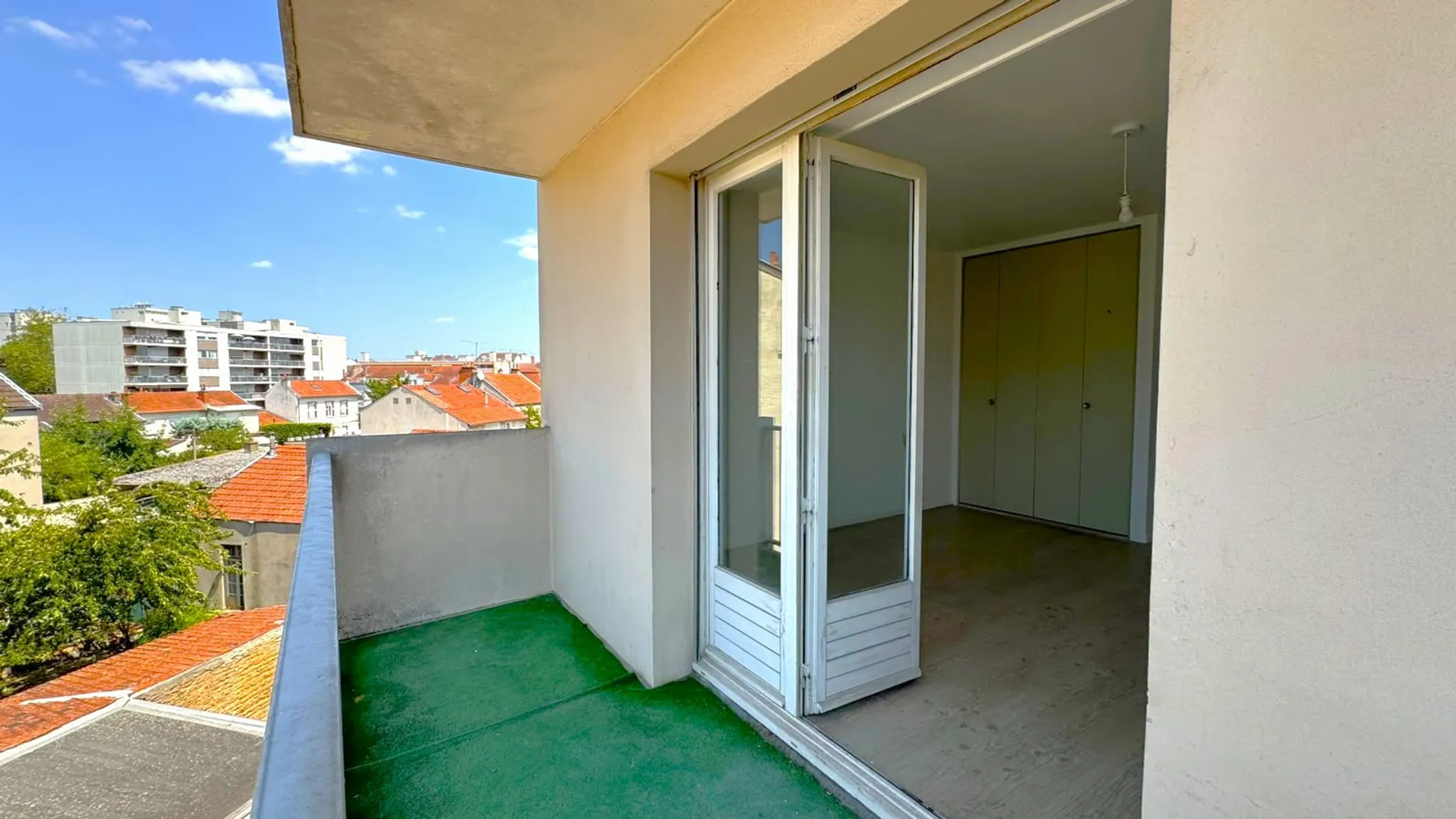Flat Quai Nicolas Rolin in Dijon