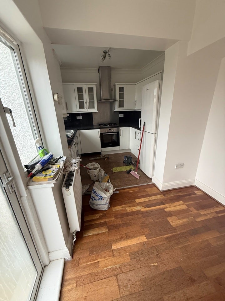 House Clayhill Crescent in Greater London
