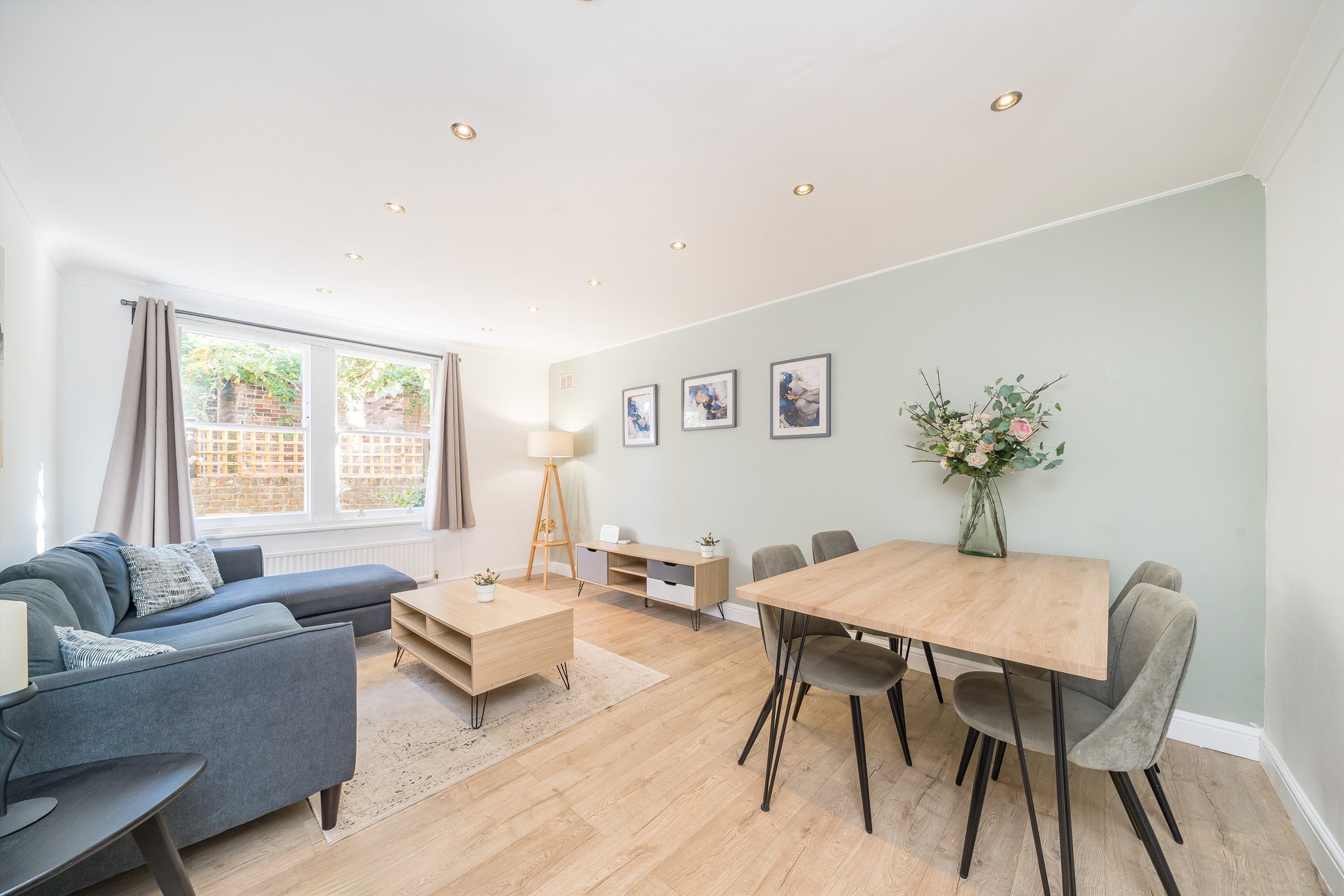 Flat Northbourne Road in Greater London
