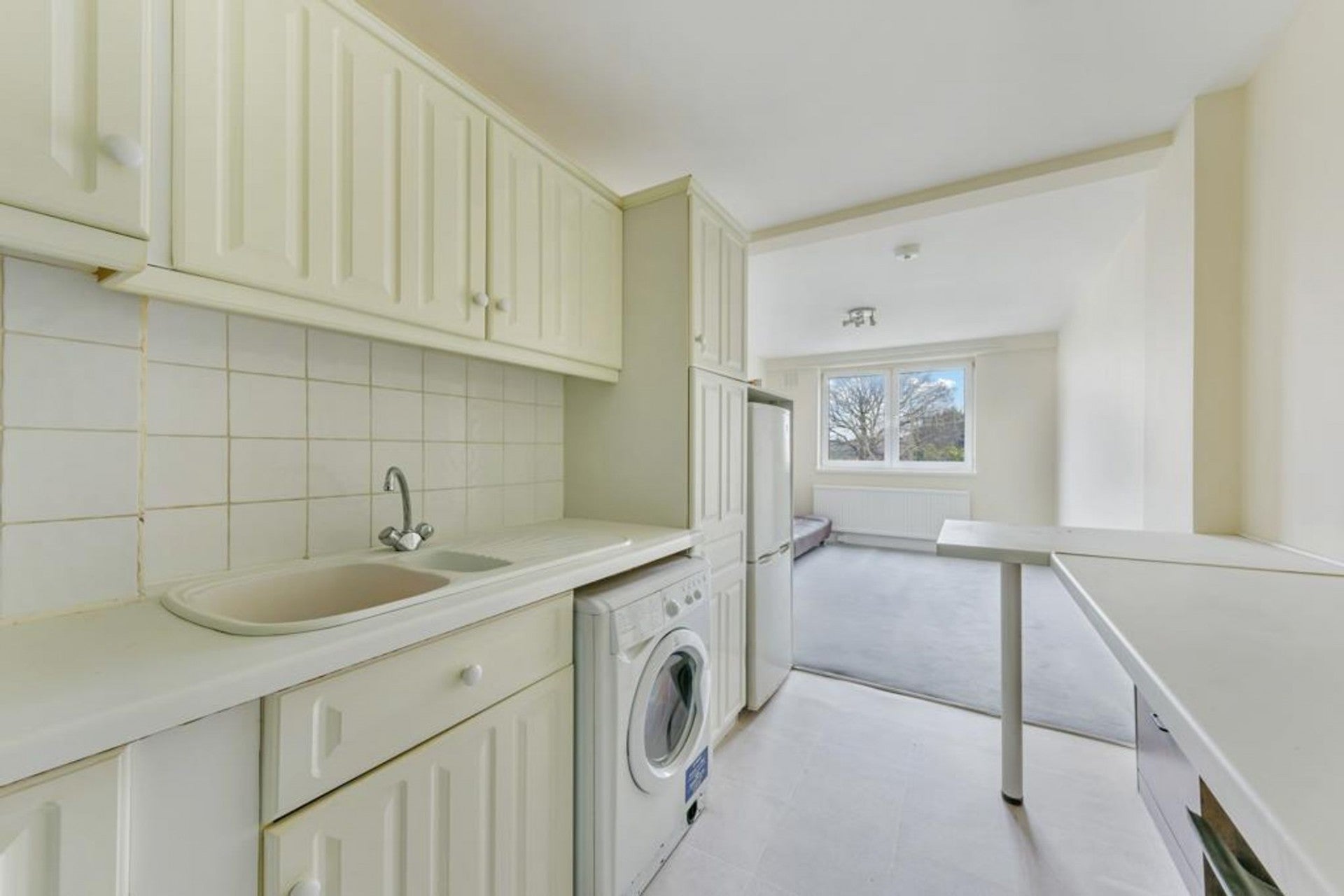 Flat King Street in Greater London