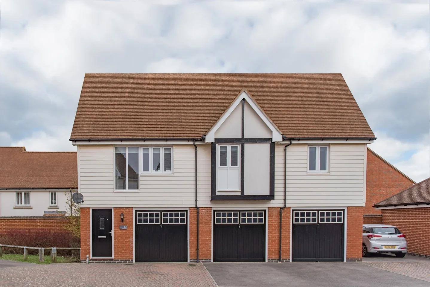 Flat Fulston Manor Vista in Borough of Swale