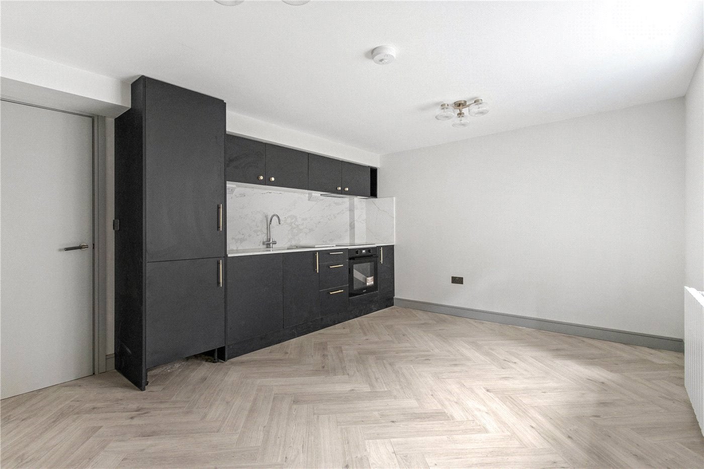 Flat Hamilton Park in Greater London