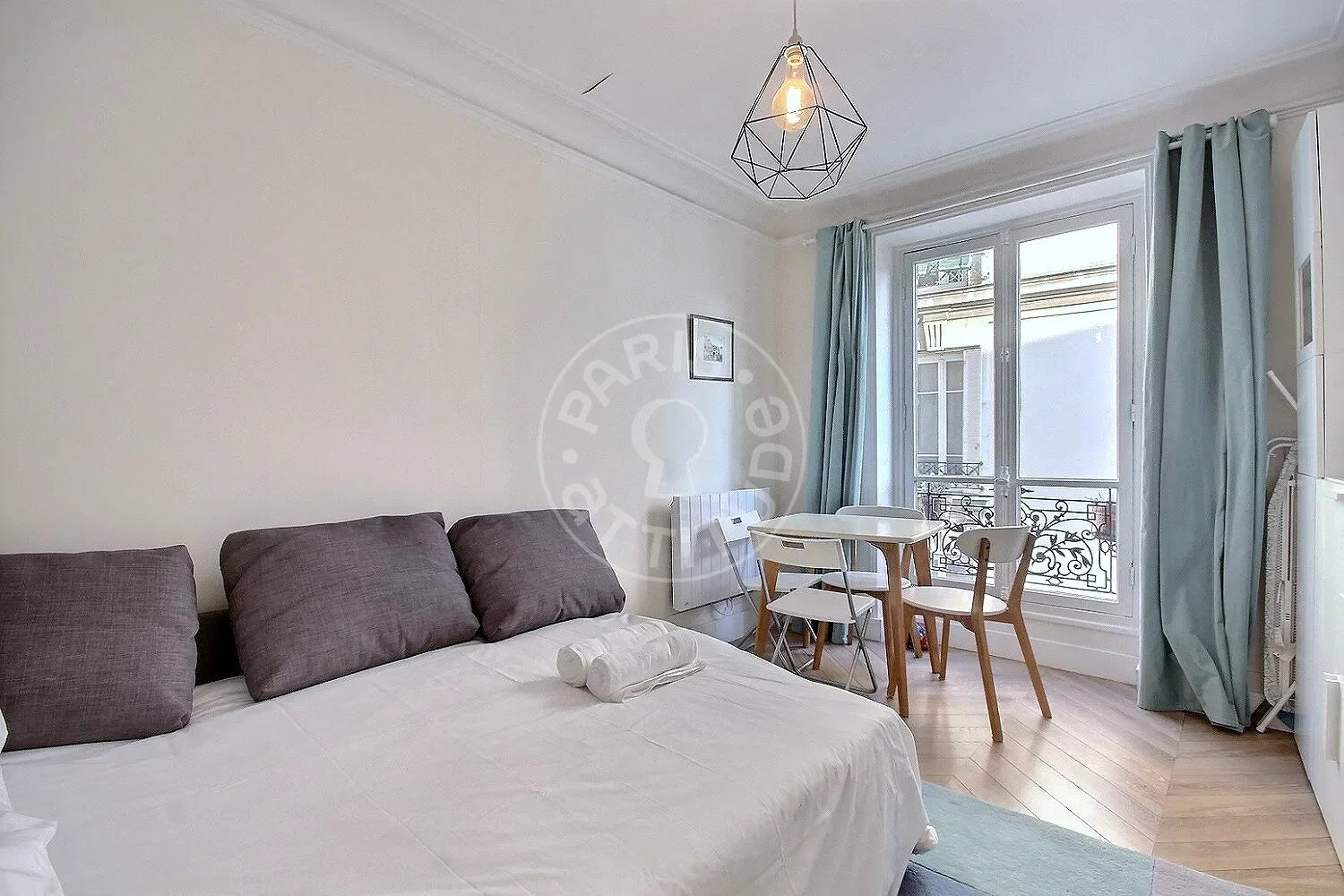 Appartement Rue Ravignan à Paris