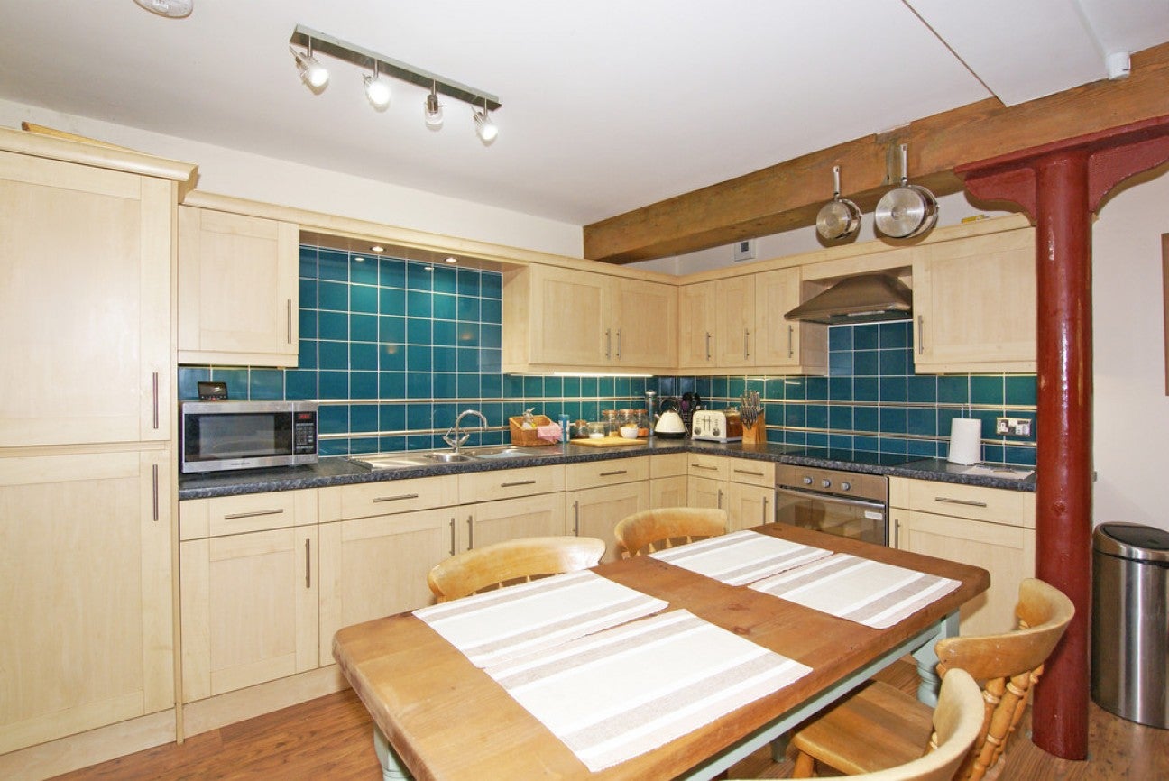 Flat Lumsdale Road in Derbyshire Dales