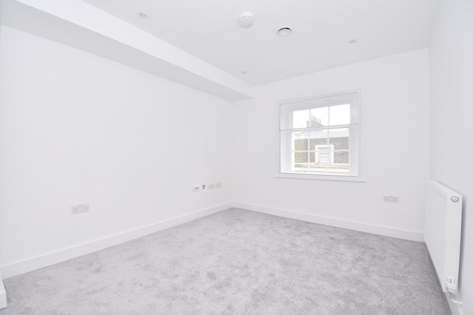 Flat Harmer Street in Gravesham