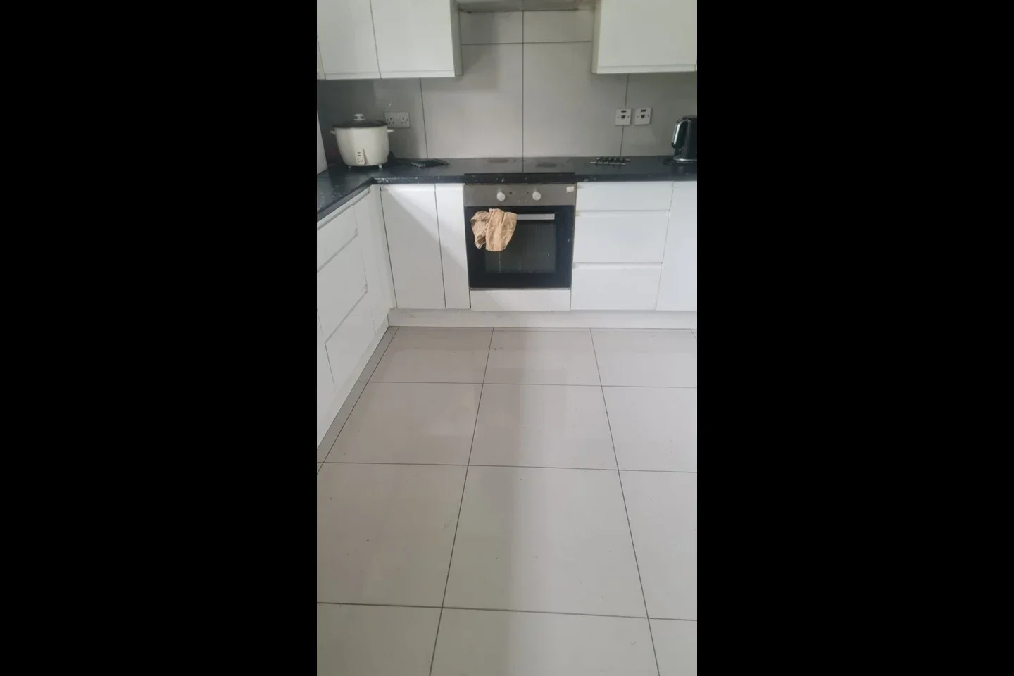 Room Southwood Road in Greater London