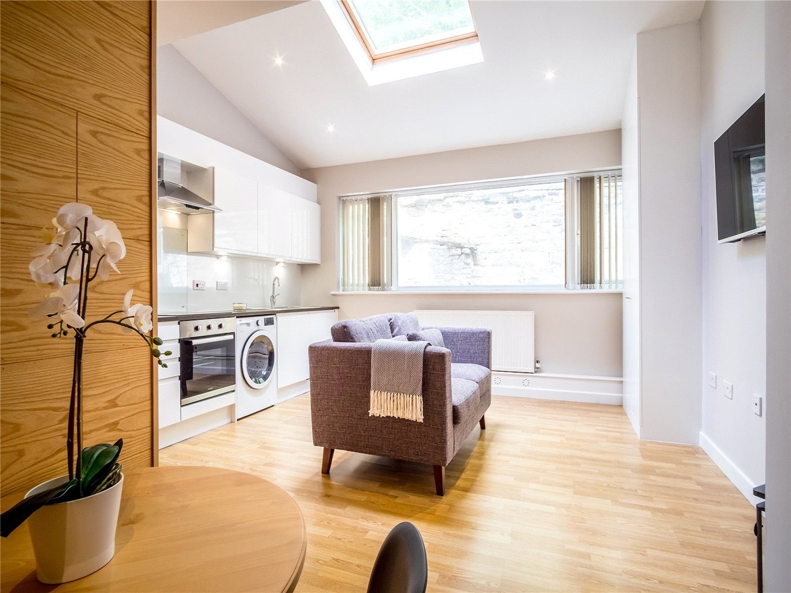 Flat Bankfield Road in Kirklees