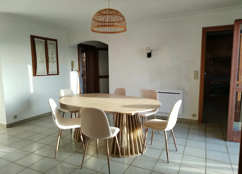 Flat Chemin de la Désirée in Roquefort-les-Pins