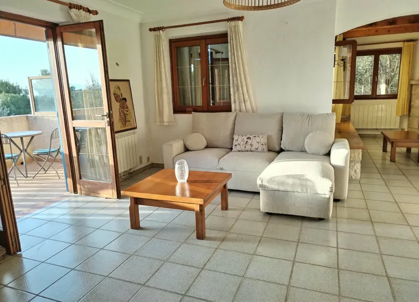 Flat Chemin de la Désirée in Roquefort-les-Pins