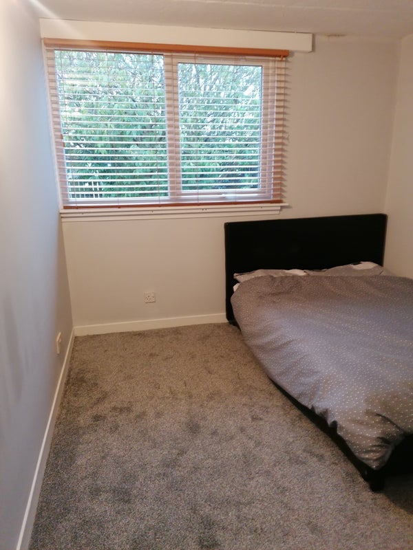 Room Chestnut Grove in Pumpherston