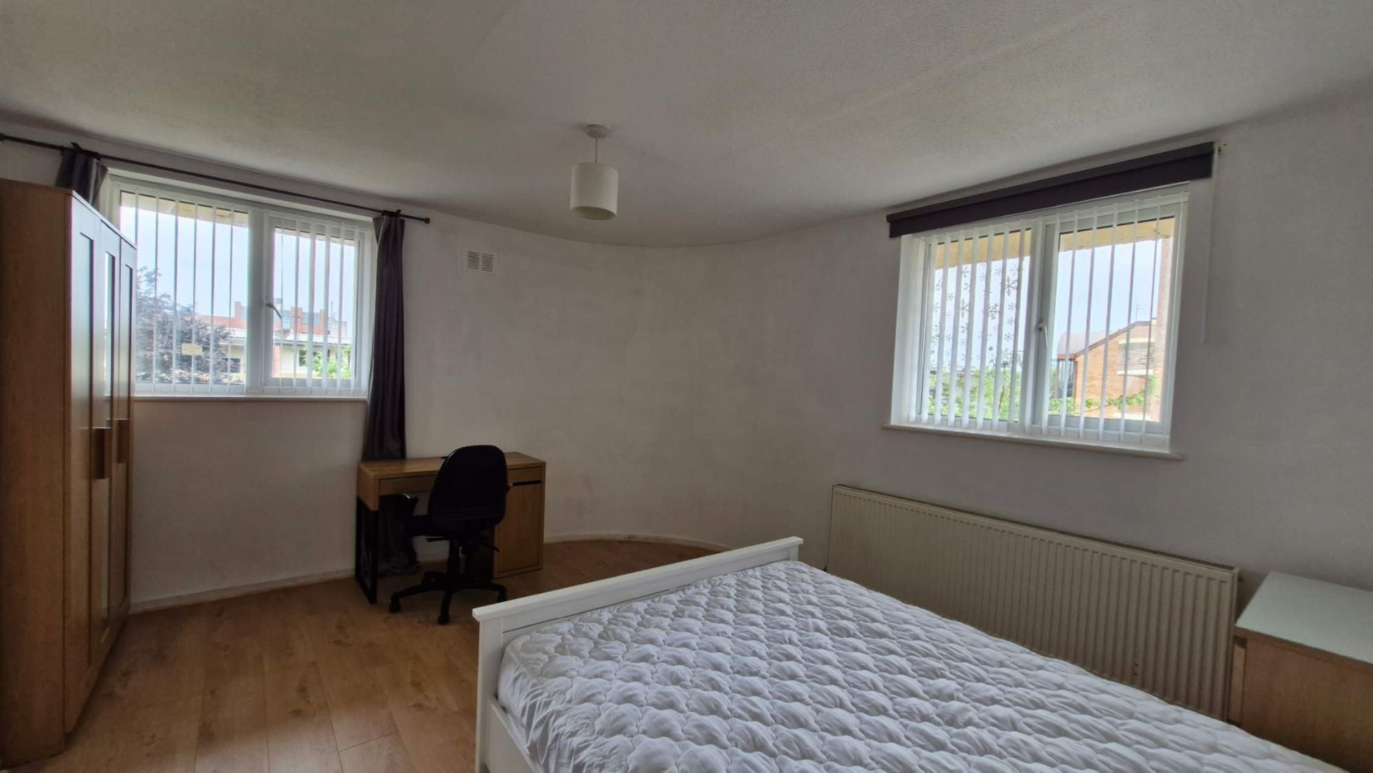Room Myrtle Street in Liverpool