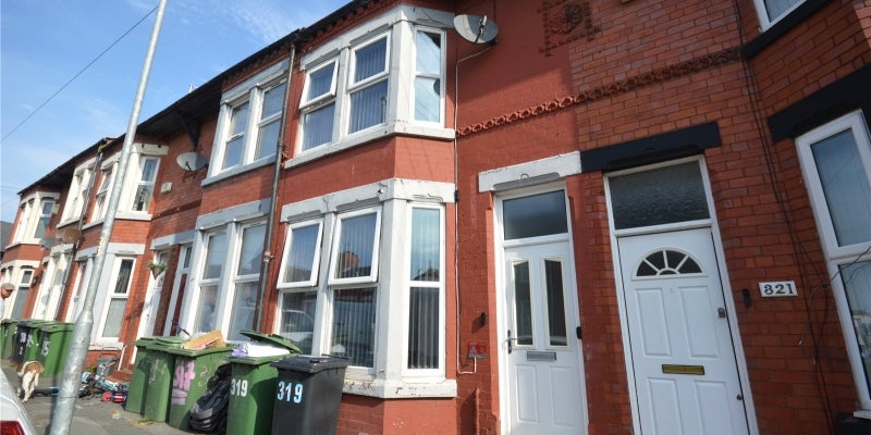 House Wheatland Lane in Wallasey