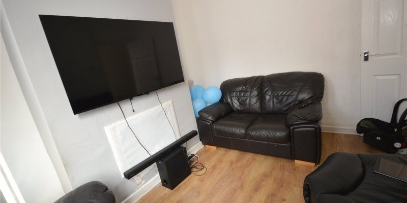 House Wheatland Lane in Wallasey